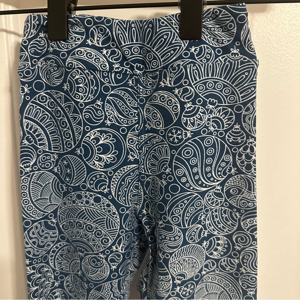 Lularoe- Girl’s Christmas Ornament Leggings, Kids S/M